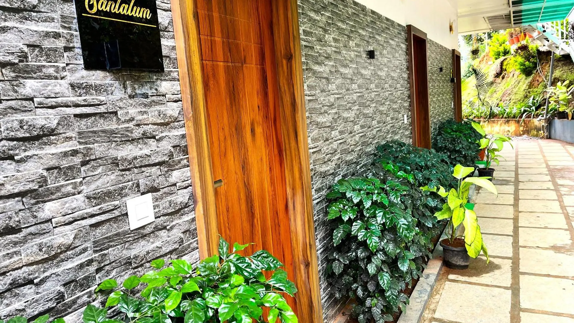 Aura Springs Resort Anachal India