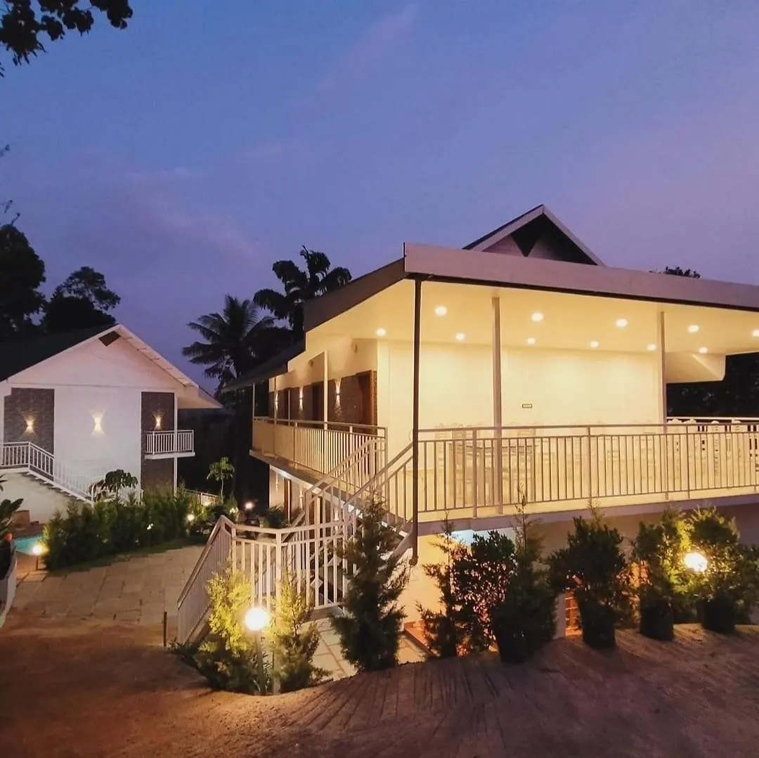 Aura Springs Resort Anachal